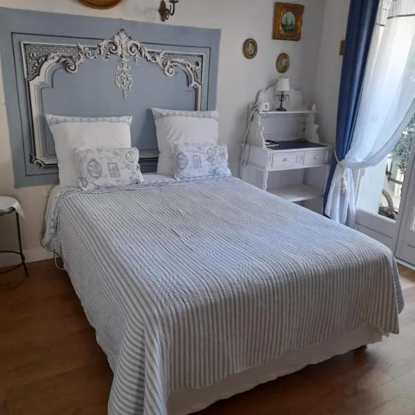 Chambre hôtes avec garage à 100 m des plages, hotel en Toulon