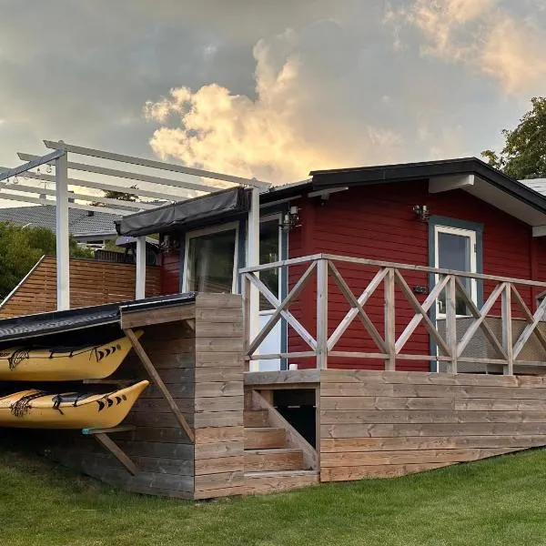 Backstugan - litet hus med storslaget läge, hotel di Kungsbacka