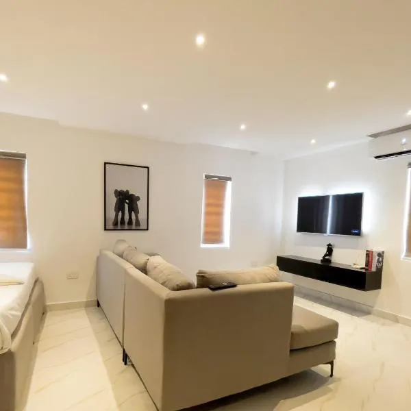 Luxe Apartments Surulere, hotel en Lagos