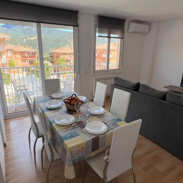 Apartament acollidor al Berguedà, hotel en Berga