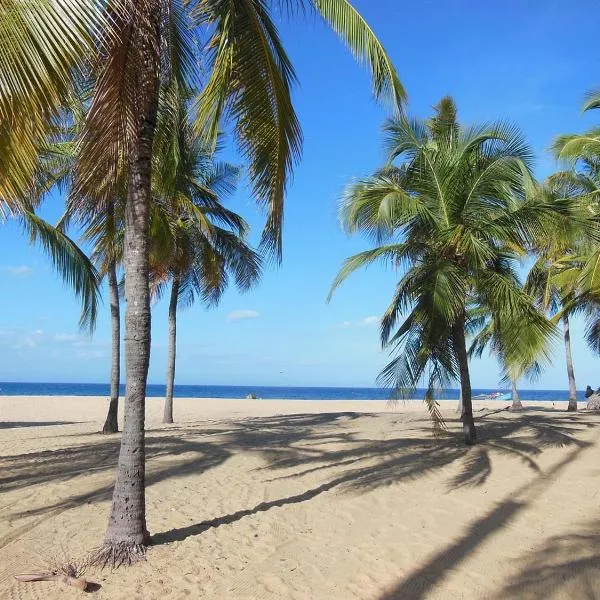 Lord Of Beach Resort & Yoga Meditation Centre, hotell i Kalimadu