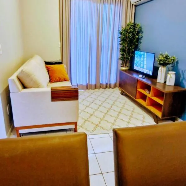 Apartamento TOP em CRICIÚMA-SC - ótimo CUSTO-BENEFÍCIO - Cozinha completa - Cama Box - WiFI - Smart TV - Apps YouTube - NetFlix - Amz Prime - Garagem - Portaria Digital 24h - Lugar sossegado e arborizado - Acomoda até 5 pessoas, hotel Criciúmában