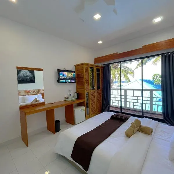 Paradise Retreat, Maafushi, hotel em Maafushi