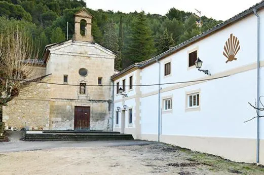 Albergue Capuchinos Rocamador, מלון באסטייה