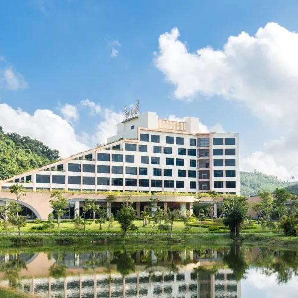 Muong Thanh Luxury Dien Lam, hotel u gradu 'Cầu Giát'