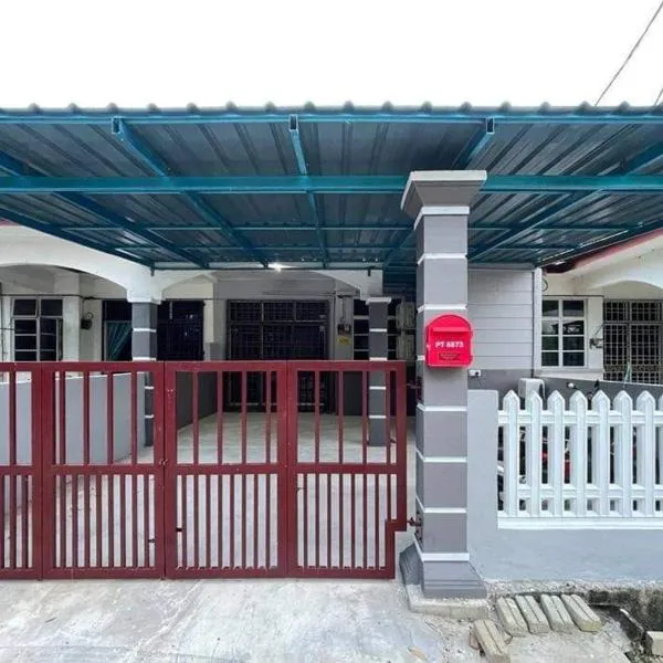 SRI TEGUH HOMESTAY, hotel din Tanah Merah