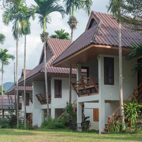 Betel Palm Village - Casa Retreat, отель в Пае