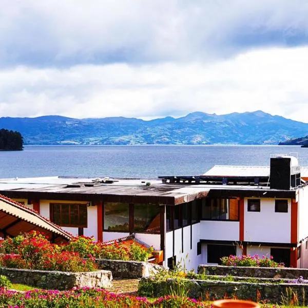 Hotel El Camino Real, hotel em Aquitânia