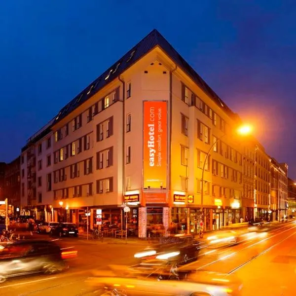 easyHotel Berlin Hackescher Markt, hotel v Berlíne