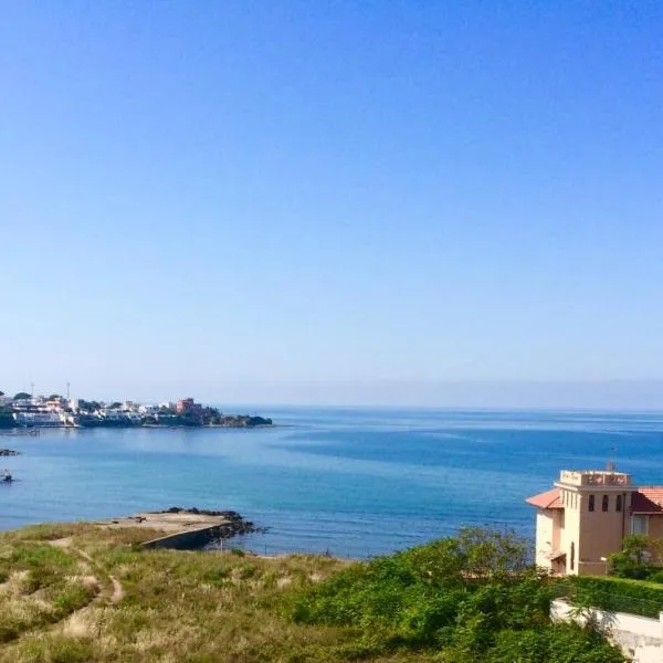 Seaside Suite – hotel w mieście Civitavecchia