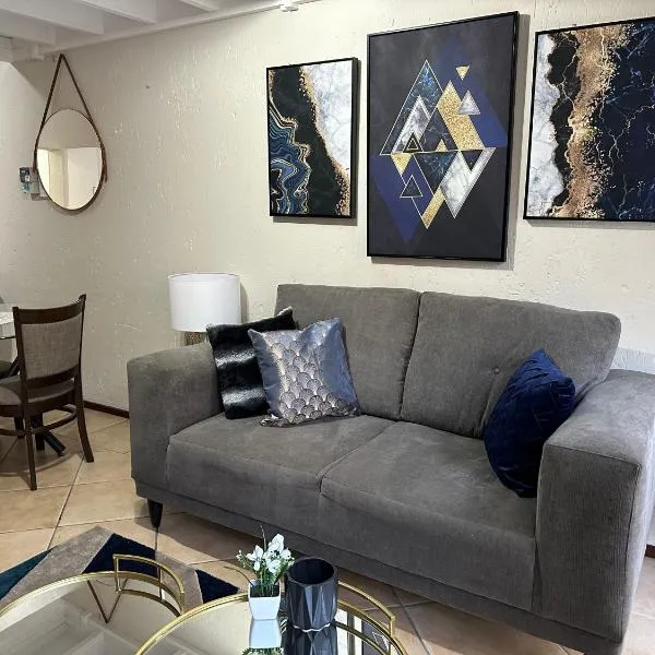 Luxurious Condo in Fourways - A Hotel Experience with a Personal Touch, מלון ביוהנסבורג