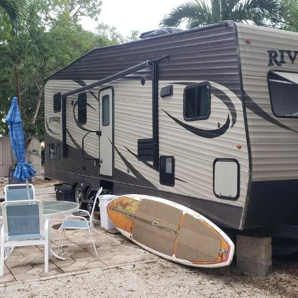 Tiny House RV, Kayak, hotel in Key Largo