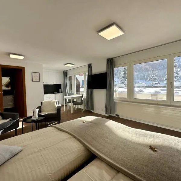 Breathtaking View Apartment near Zermatt with Parking, hotel di Tasch