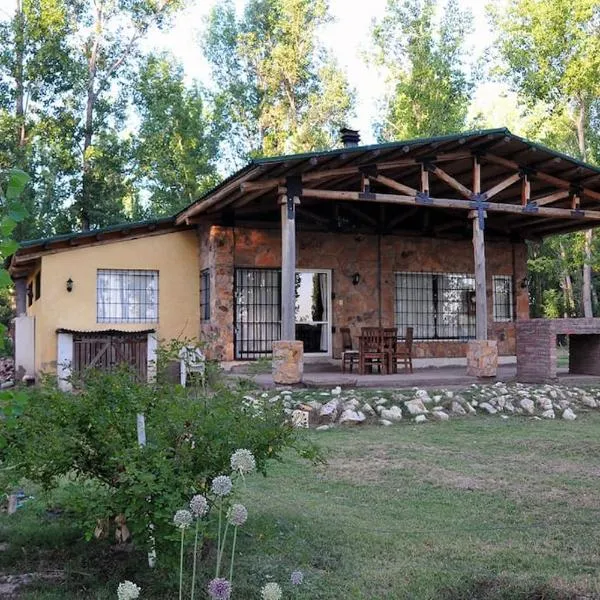 Cabaña Quinta La Gringa, San Rafael, отель в городе Сан-Рафаэль