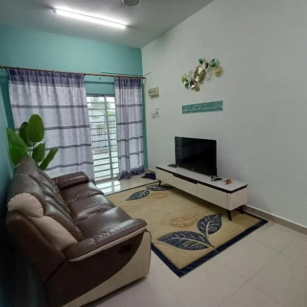 Damai Indah Homestay, hotel a Nilai