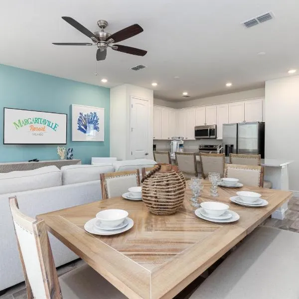 8 Minutes to Disney! Spacious Family Home in Margaritaville Resort in Kissimmee!, hotel v Orlandu