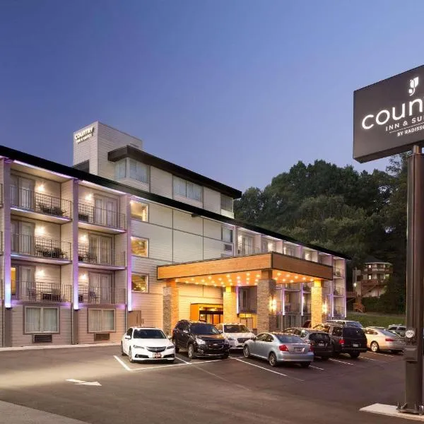 Country Inn & Suites Downtown Convention Center by Radisson, Gatlinburg, TN, khách sạn ở Glade