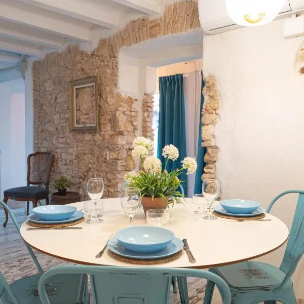 Apartament de la Susanna Old Town Mezzanine, hotelli Tarragonassa