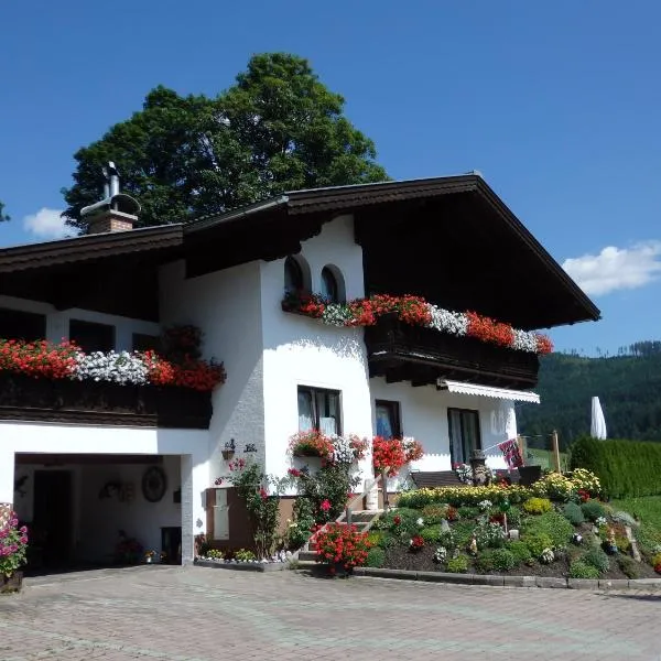 Haus Ratgeb, hotel i Filzmoos