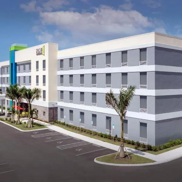 Home2 Suites by Hilton Fort Myers Airport, מלון בפורט מאיירס