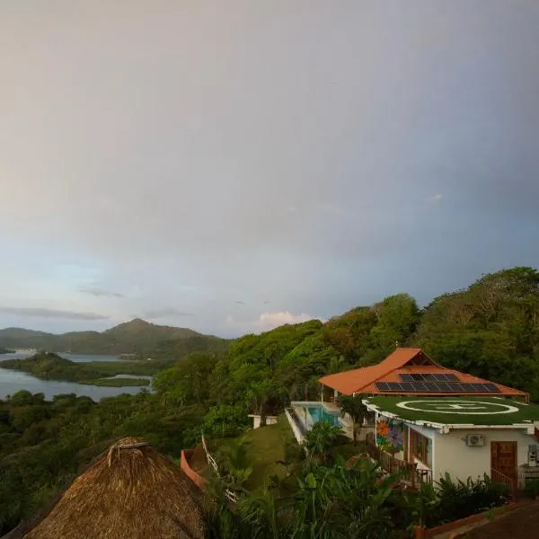 Ciel y Miel, hotel Isla Grandéban