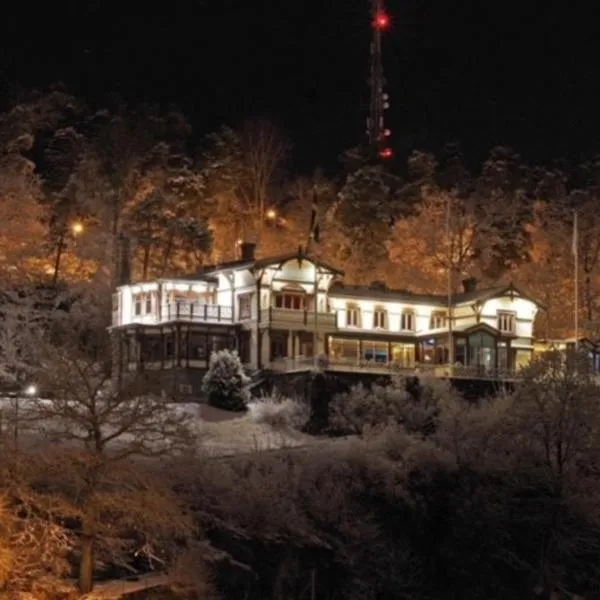 Albert Kök Hotell & Konferens, hotel di Trollhättan