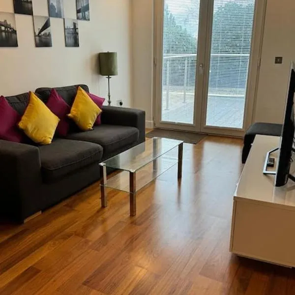 Modern Apt Cardiff City Centre - Prime Location, hotel in Cardiff