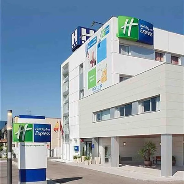 알코벤다스에 위치한 호텔 홀리데이 인 익스프레스 알코벤다스(Holiday Inn Express Alcobendas, an IHG Hotel)