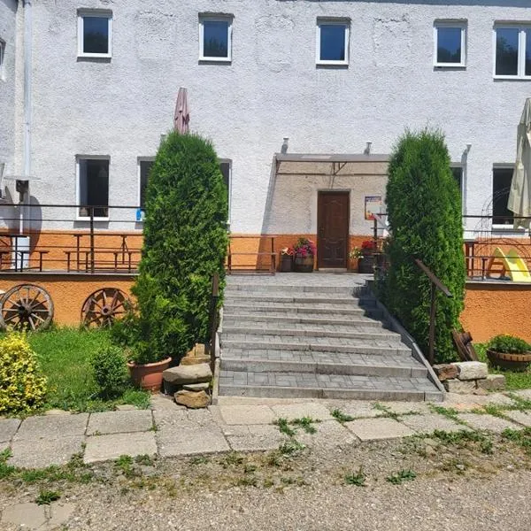 Turistická ubytovňa Jurčišin, hotel i Stakčín