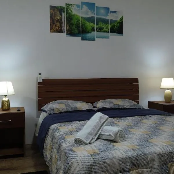 ROOM AYAMPE - La Casa de Eros, hotelli kohteessa Montañita