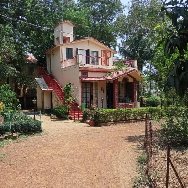 ARANYAK homestay, hotel di Shānti Niketan