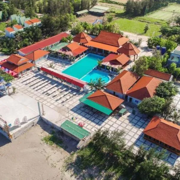 Ruby Star Quỳnh Resort, отель в городе Cầu Giát