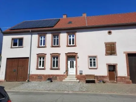 Bauernhaus Schunck im Bliesgau, хотел в Kirkel