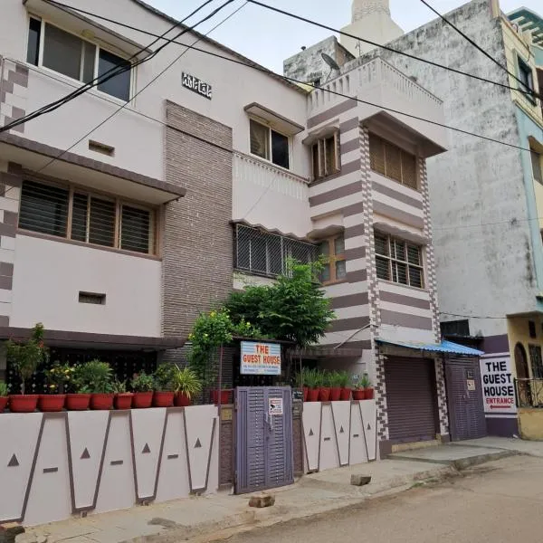 3 BHK Non-AC for 4 to 10 Guests for Families, hotel a Hyderabad