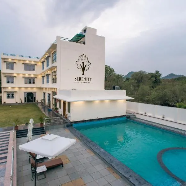 Serenity Hill Resort - A Boutique Resort in UDAIPUR, hotel u gradu Udajpur