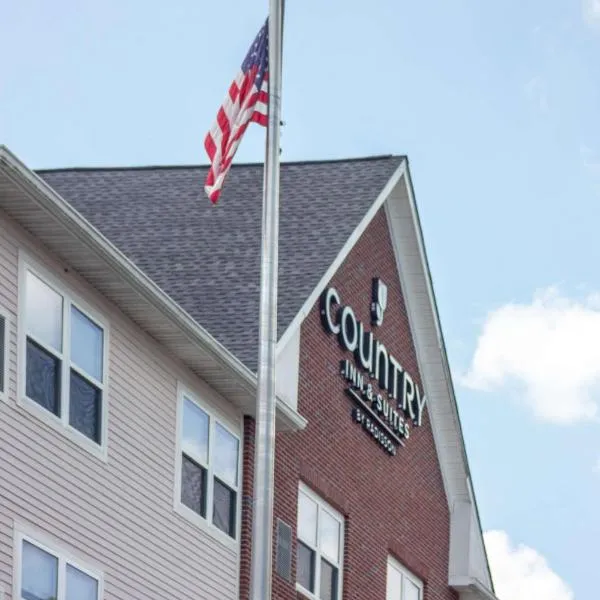 Country Inn & Suites by Radisson, Wilmington, NC، فندق في رايتسفيل بيتش