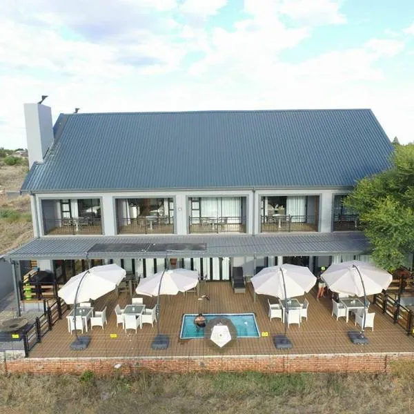 Game View Lodge، فندق في Vryburg