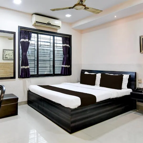 Super Collection O Behala formerly Urban Guest House, hotell i Behāla