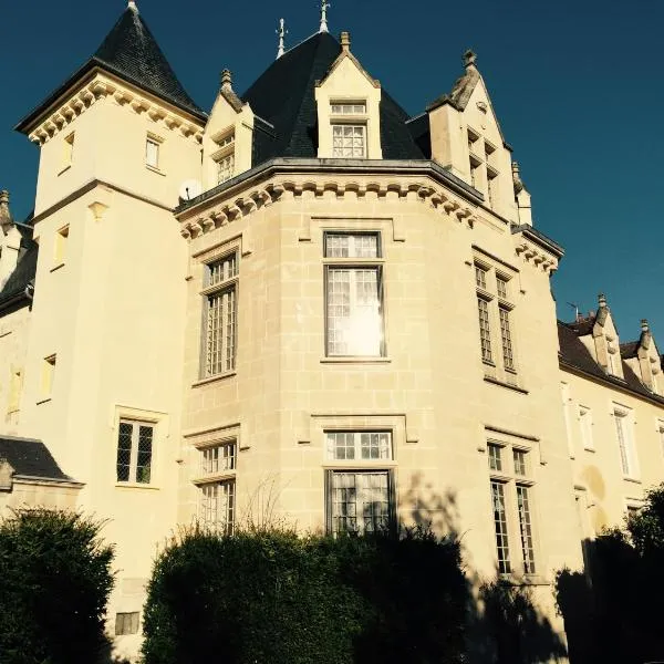 Le Castel Ecossais, hotel i Chantilly