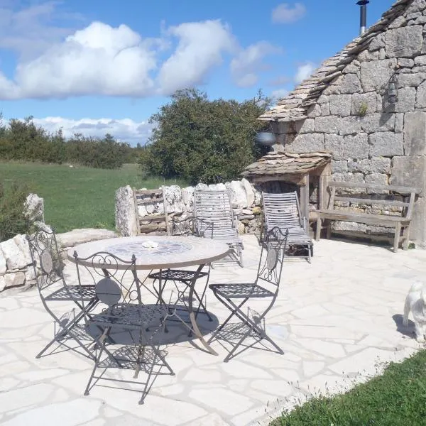 Chapelle du Domaine de Bombes, ξενοδοχείο στη Μιλό