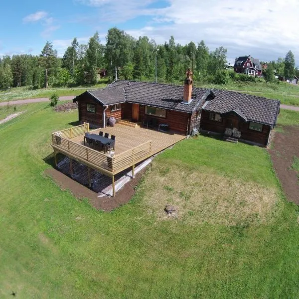 Orsastuguthyrning-Höglunda, hotel em Orsa