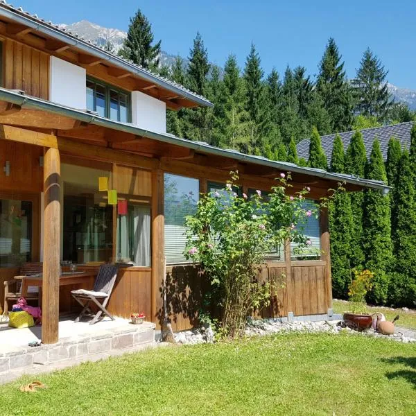 Petra Maria Sölle - Ferienhaus sehr privat, hotell i Weissensee