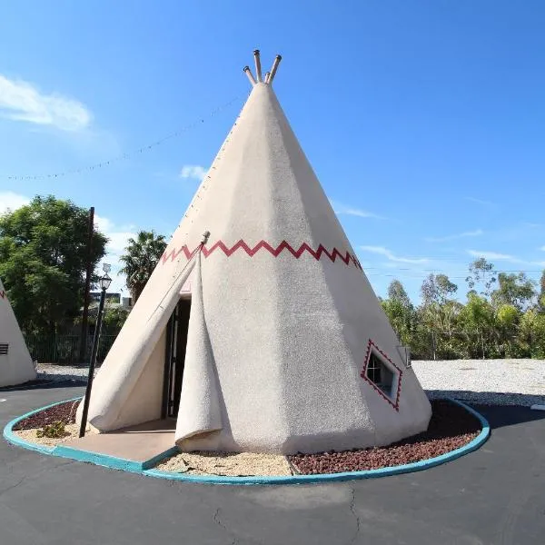 Viesnīca Wigwam Motel pilsētā Fontana