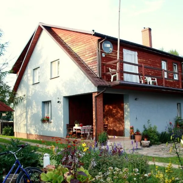 Pod Modrzewiem, hotel in Białowieża