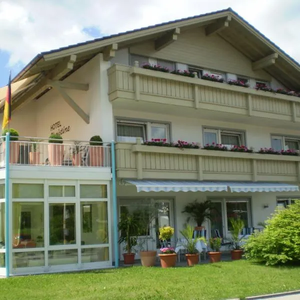 Hotel Christine – hotel w mieście Schwangau