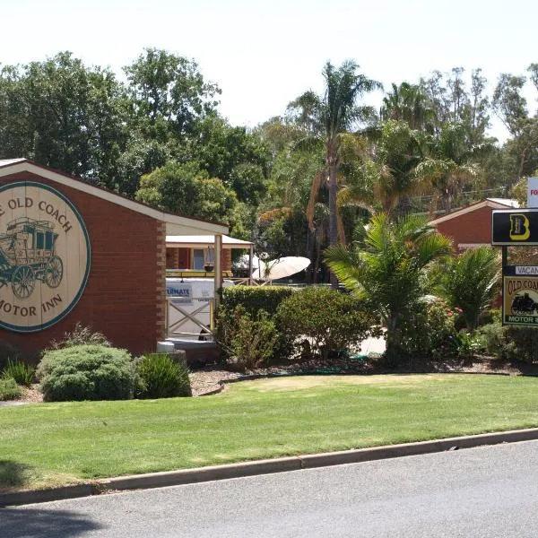 Old Coach Motor Inn Echuca, hotel di Echuca