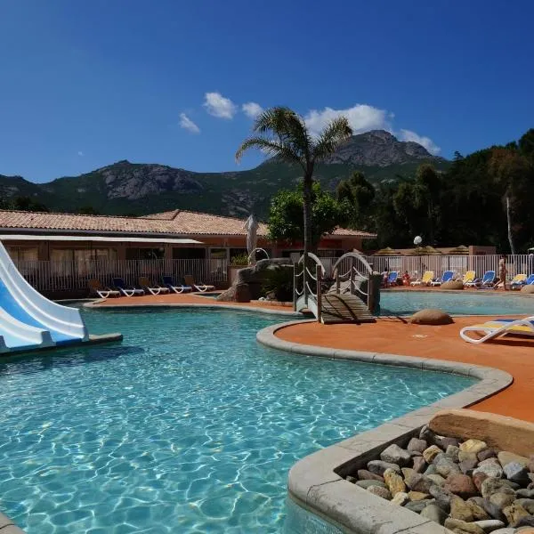 Camping Les Castors, hotell i Calvi