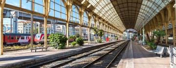 Hotel dekat Stasiun Kereta Gare de Nice-Ville.