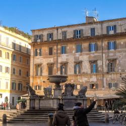 Piazza di Santa Maria in Trastevere