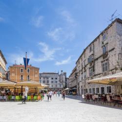 People's Square - Pjaca